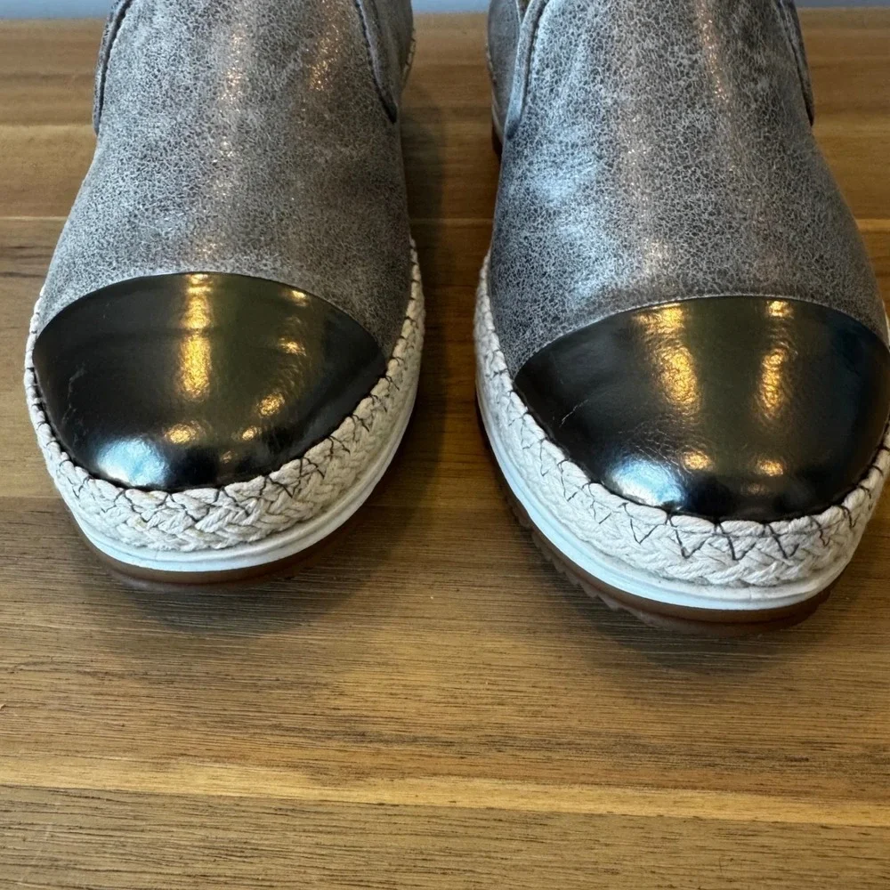 Paul Green Women 5.5 UK 3 Metallic Silver Leather Espadrille Loafer Cap Toe